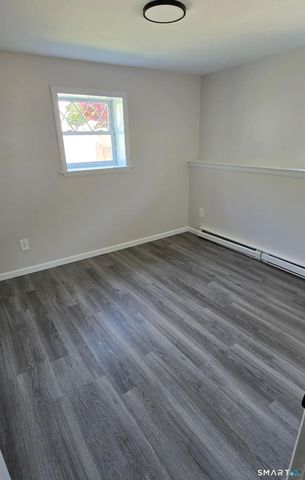 189 Fieldwood Road, Waterbury, CT 06704