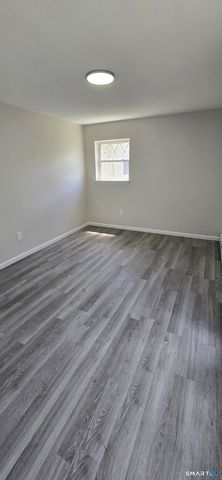 189 Fieldwood Road, Waterbury, CT 06704