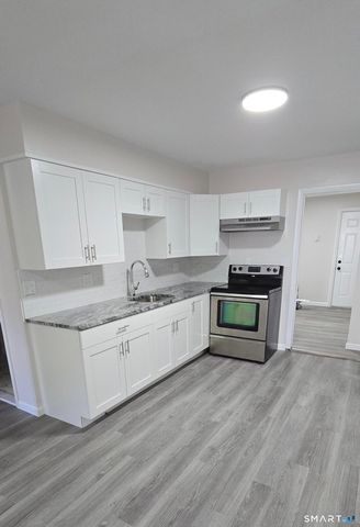 189 Fieldwood Road, Waterbury, CT 06704