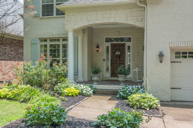 210B Page Rd, Nashville, TN 37205