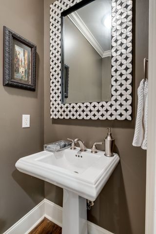 210B Page Rd, Nashville, TN 37205