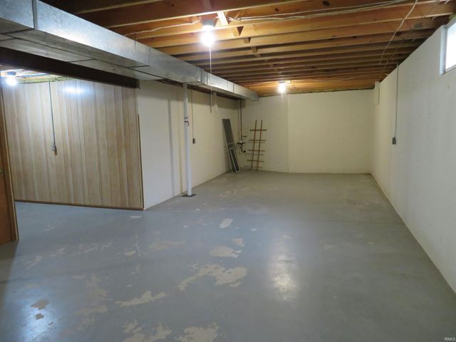 1476 Hampton Circle, Goshen, IN 46526