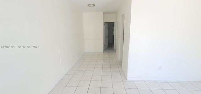 141 NE 168th St 0, North Miami Beach, FL 33162