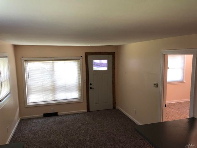1425 Cypress Street, Saginaw, MI 48602