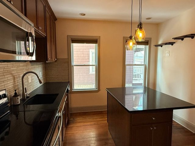 96 King Street 1, Boston, MA 02122