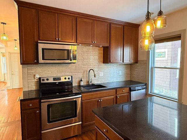 96 King Street 1, Boston, MA 02122