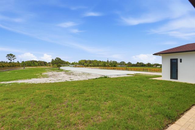 2324 Deer Run Trail, Loxahatchee, FL 33470