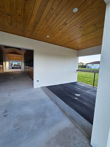 2324 Deer Run Trail, Loxahatchee, FL 33470