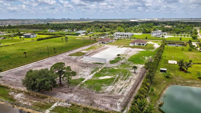 2324 Deer Run Trail, Loxahatchee, FL 33470