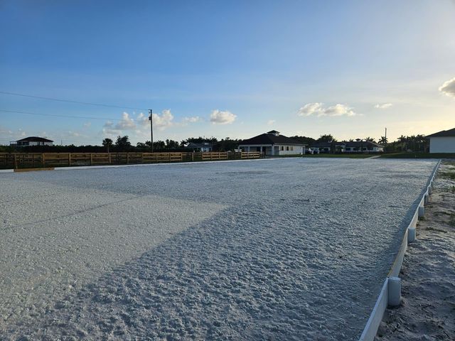 2324 Deer Run Trail, Loxahatchee, FL 33470