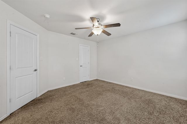 727 W Johnson Street A, Denison, TX 75020