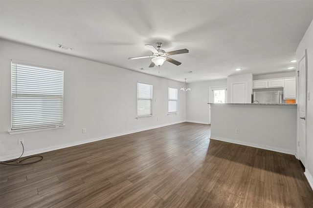 727 W Johnson Street A, Denison, TX 75020