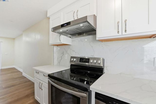 3305 Innerwick Ln, San Jose, CA 95121