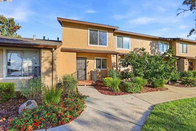 3305 Innerwick Ln, San Jose, CA 95121
