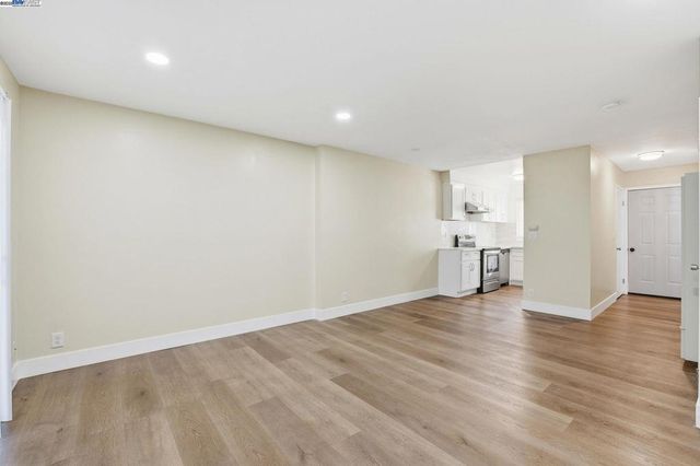 3305 Innerwick Ln, San Jose, CA 95121