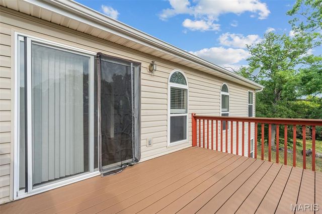 200 Meadowview Drive, Warrenton, MO 63383