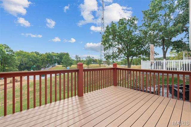 200 Meadowview Drive, Warrenton, MO 63383