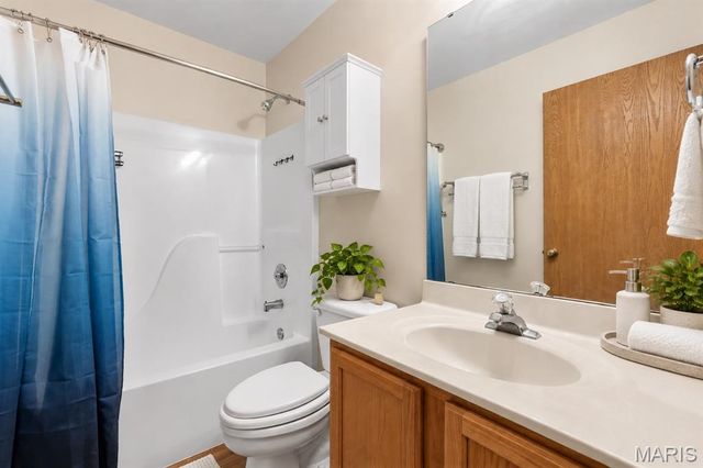 200 Meadowview Drive, Warrenton, MO 63383