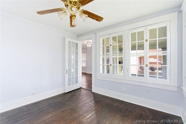 1012 E Court Avenue, Jeffersonville, IN 47130