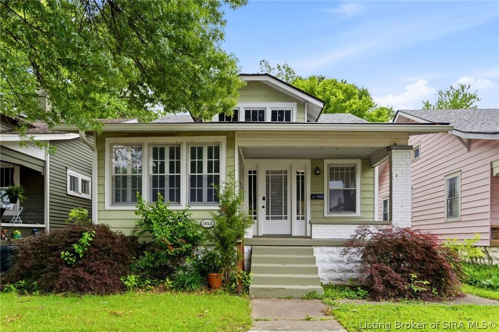 1012 E Court Avenue, Jeffersonville, IN 47130