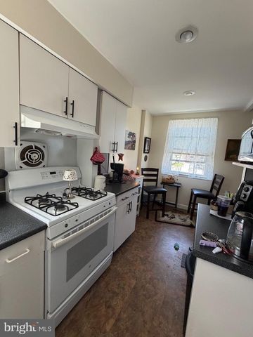 12501 NANTON DR, Philadelphia, PA 19154