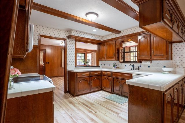 3127 Walnut Road, Norman, OK 73072