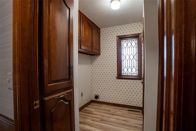 3127 Walnut Road, Norman, OK 73072