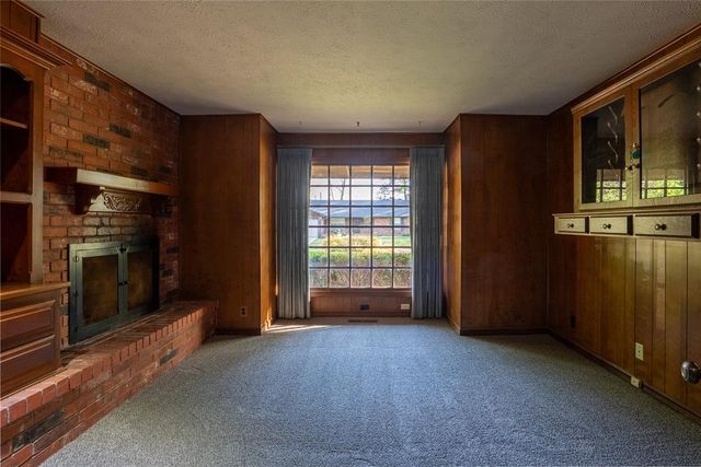 3127 Walnut Road, Norman, OK 73072