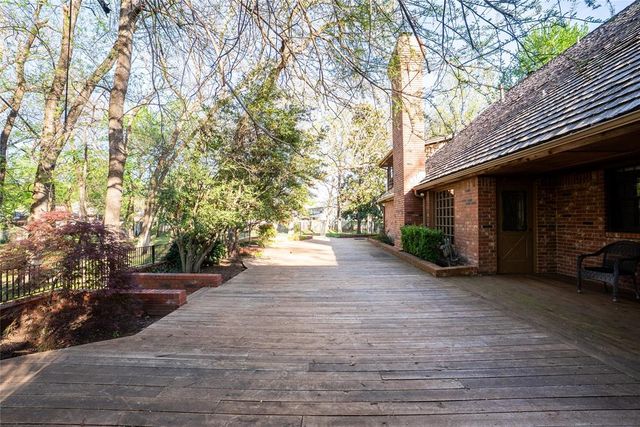 3127 Walnut Road, Norman, OK 73072