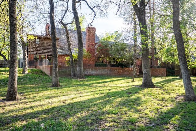 3127 Walnut Road, Norman, OK 73072