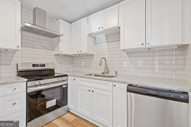 2414 Peachwood Circle NE, Atlanta, GA 30345