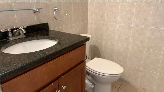 500 Justin Dr 6, Weymouth, MA 02188