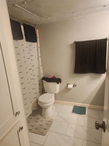 2816 S Bartell Drive 4, Houston, TX 77054