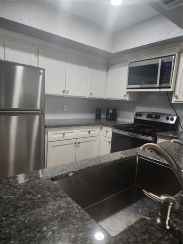 2816 S Bartell Drive 4, Houston, TX 77054