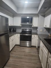 2816 S Bartell Drive 4, Houston, TX 77054