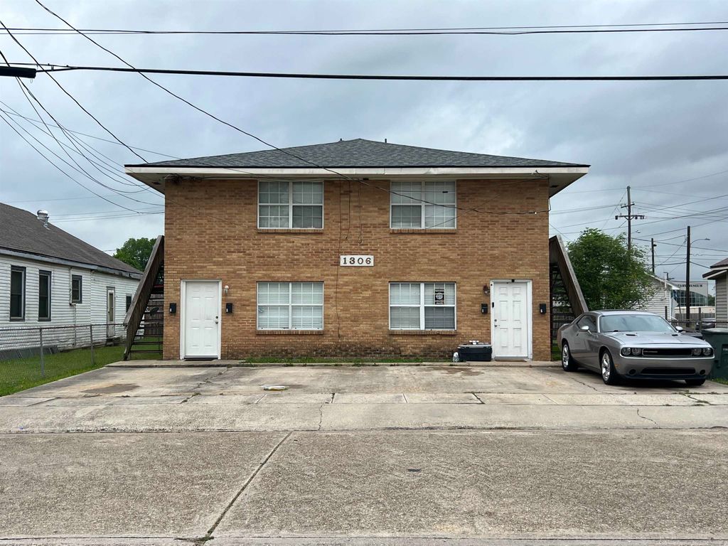 1306 Lee Ave, Houma, LA 70360