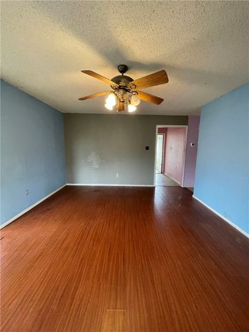 2418 Vialoux Dr, Corpus Christi, TX 78418