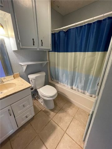 2418 Vialoux Dr, Corpus Christi, TX 78418