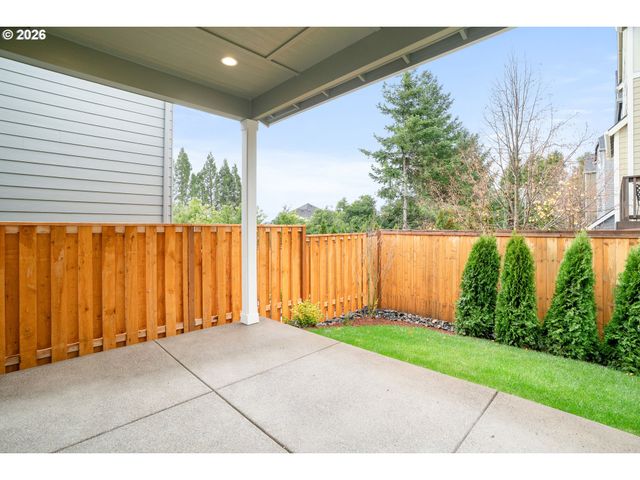 2873 Nw 114TH Ter, Portland, OR 97229