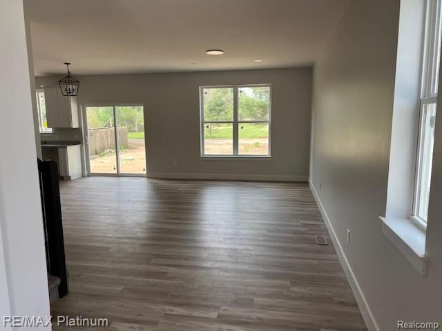 9400 Roland Drive, Hamburg Township, MI 48116