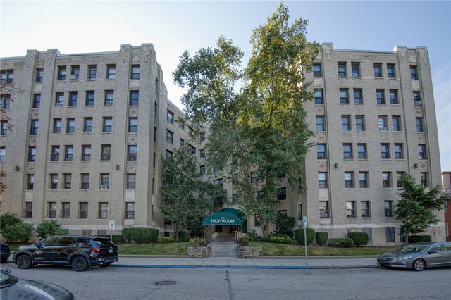 372 S Highland Ave 103, Shadyside, PA 15206