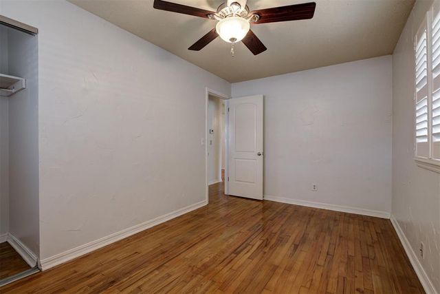 707 Crestmoor Drive, Moore, OK 73160