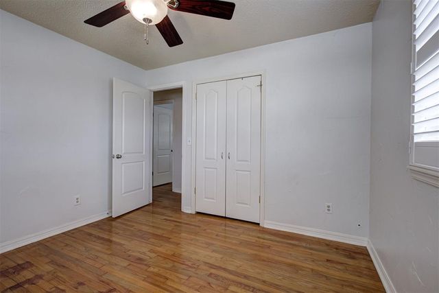 707 Crestmoor Drive, Moore, OK 73160