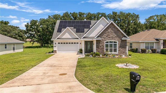 728 LAKE DIAMOND AVENUE, Ocala, FL 34472