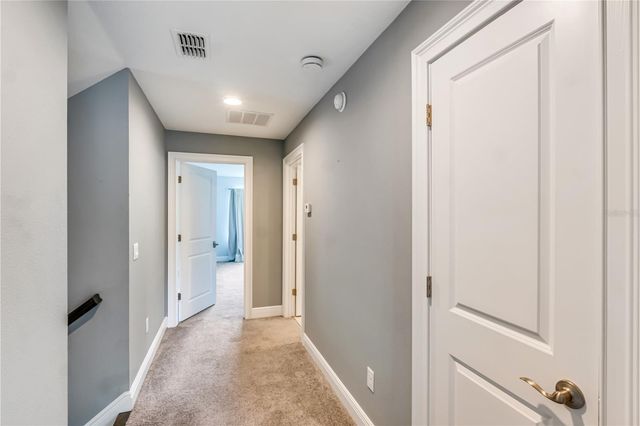 728 LAKE DIAMOND AVENUE, Ocala, FL 34472