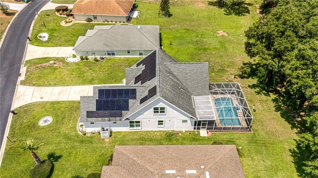 728 LAKE DIAMOND AVENUE, Ocala, FL 34472