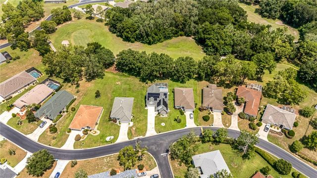 728 LAKE DIAMOND AVENUE, Ocala, FL 34472
