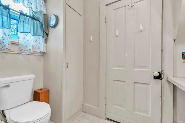 215 N York Street, Albion, IN 46701