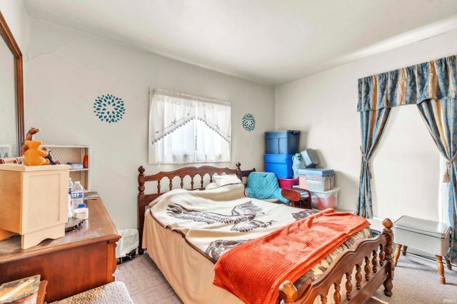 215 N York Street, Albion, IN 46701