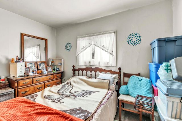 215 N York Street, Albion, IN 46701